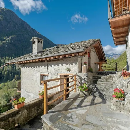 Panoramic Mountain With Breathtaking Views Ala di Stura