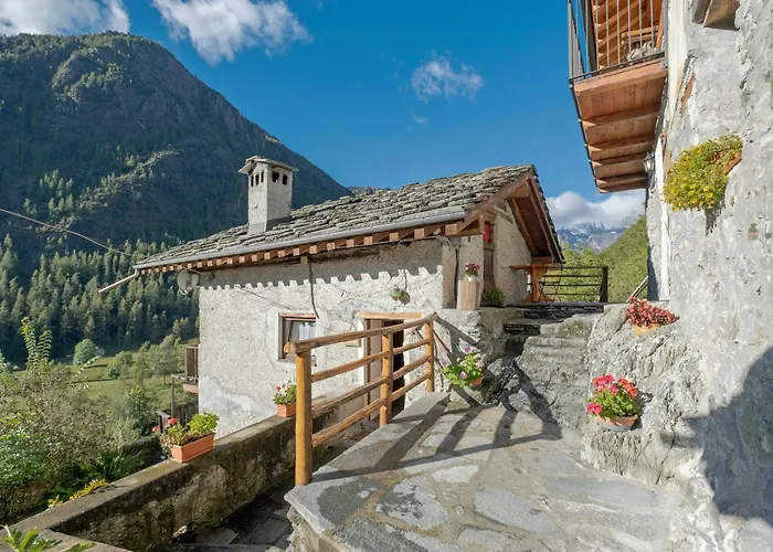 Panoramic Mountain With Breathtaking Views